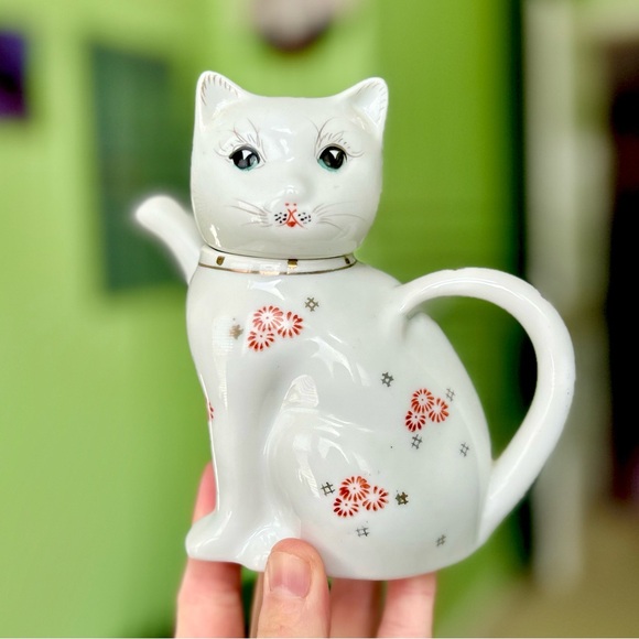 Oriental Kitty Cat Porcelain Vintage Collectible Kitchen Teapot Kettle Figurine - Picture 1 of 15